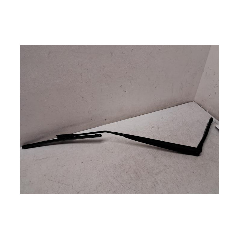 Bras essuie glace avant droit - RENAULT - CLIO 4 PHASE 2