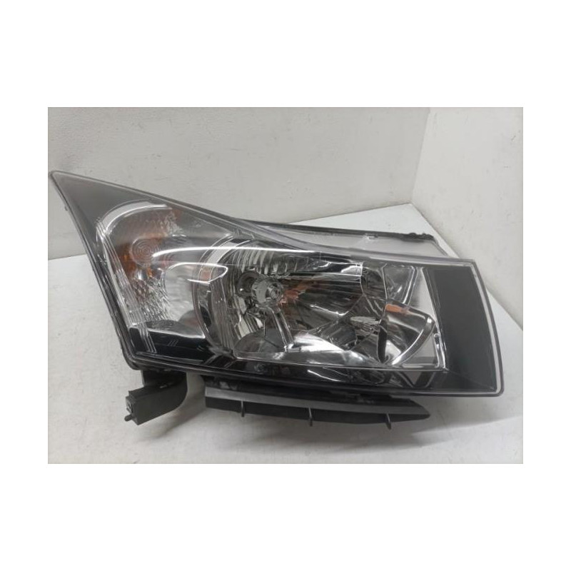 Optique avant principal droit (feux)(phare) - CHEVROLET - CRUZE PHASE 1
