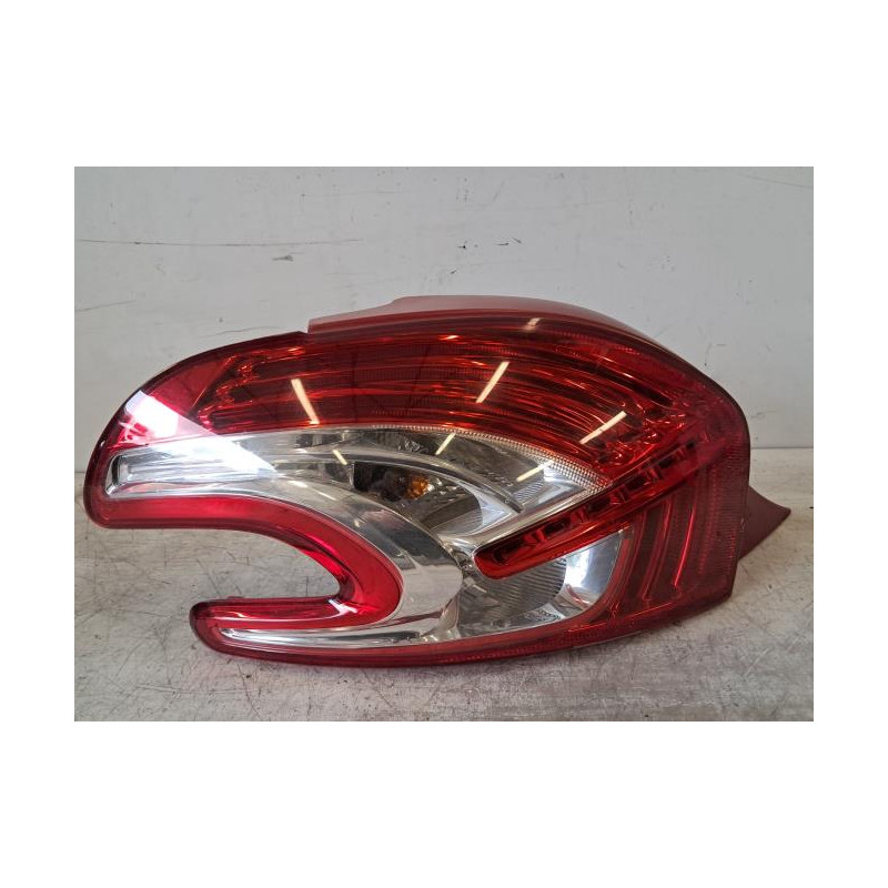 Feu arriere principal gauche (feux) - PEUGEOT - 208 1 PHASE 1