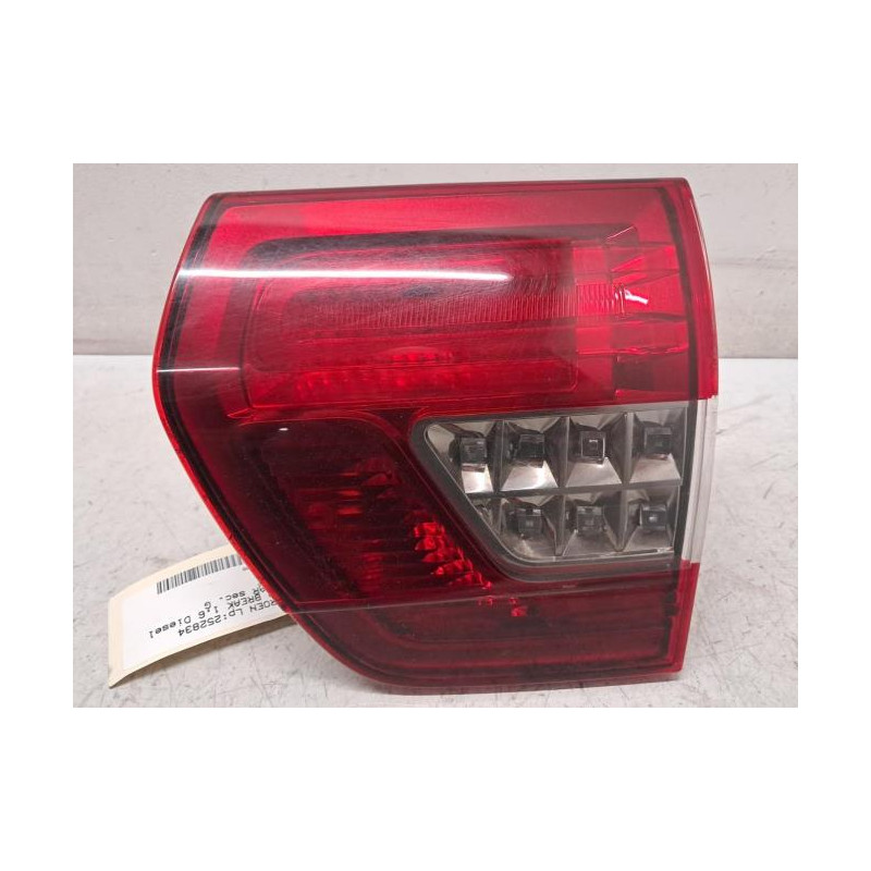 Feu arriere secondaire droit (feux) - CITROEN - C5 2 BREAK