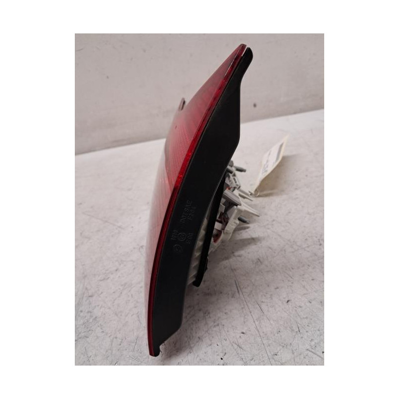 Feu arriere secondaire gauche (feux) - AUDI - A4 2 AVANT PHASE 2 BREAK