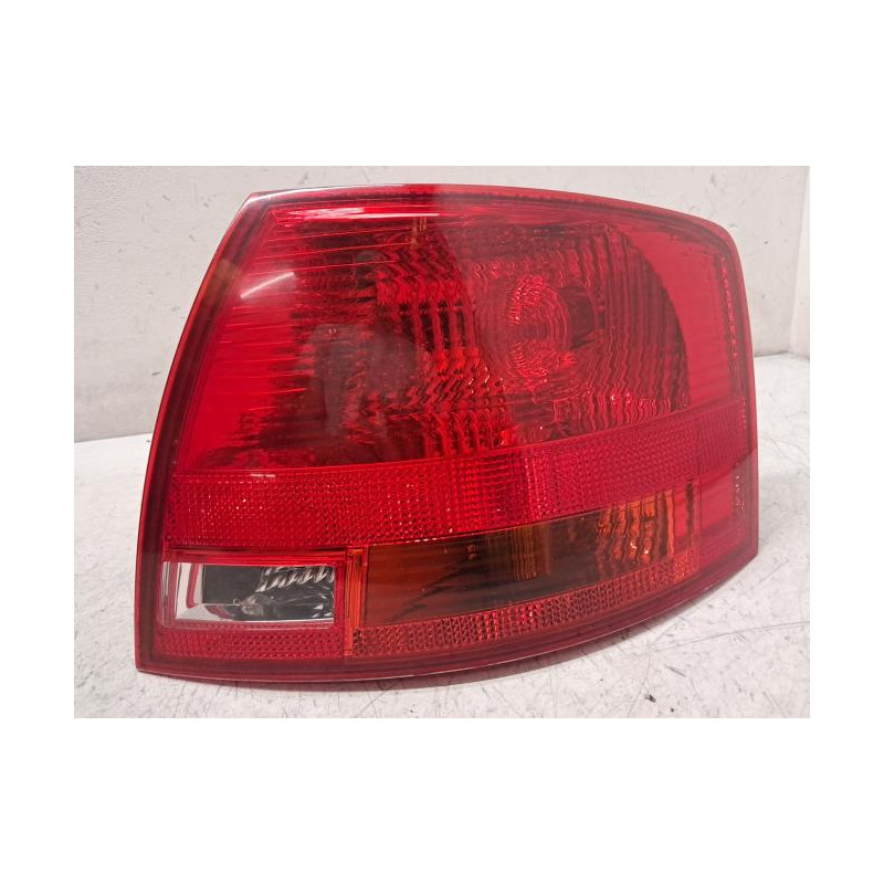 Feu arriere principal droit (feux) - AUDI - A4 2 AVANT PHASE 2 BREAK