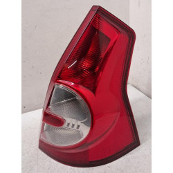 Feu arriere principal droit...