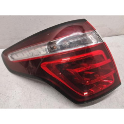 Feu arriere principal...