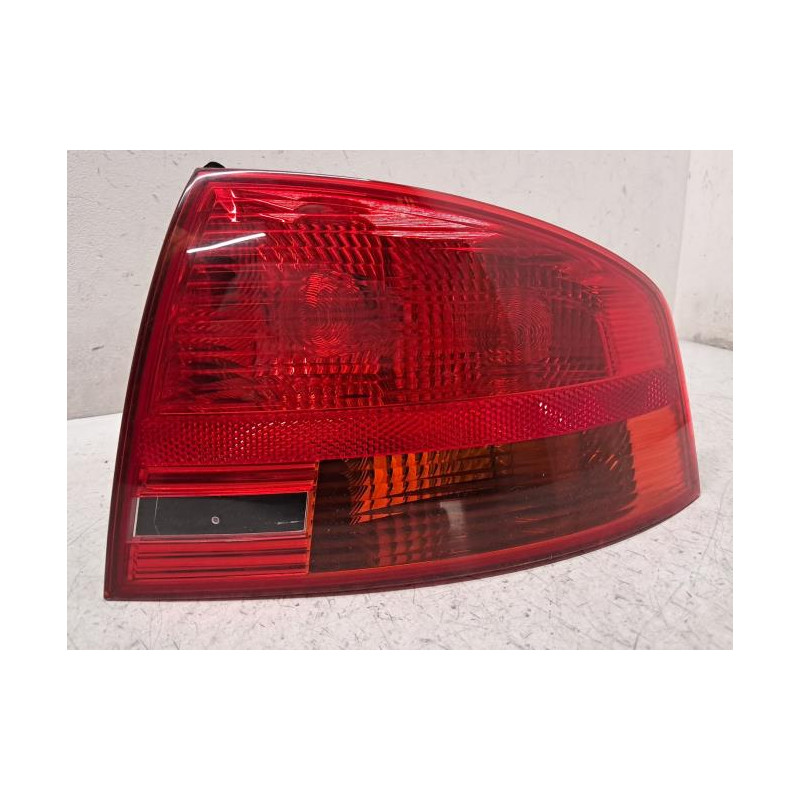Feu arriere principal droit (feux) - AUDI - A4 2 PHASE 1