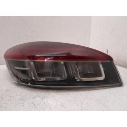 Feu arriere principal...