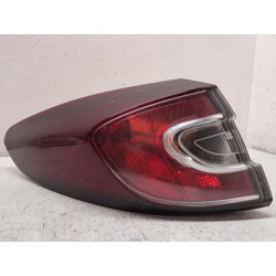 Feu arriere principal...