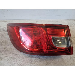 Feu arriere principal...