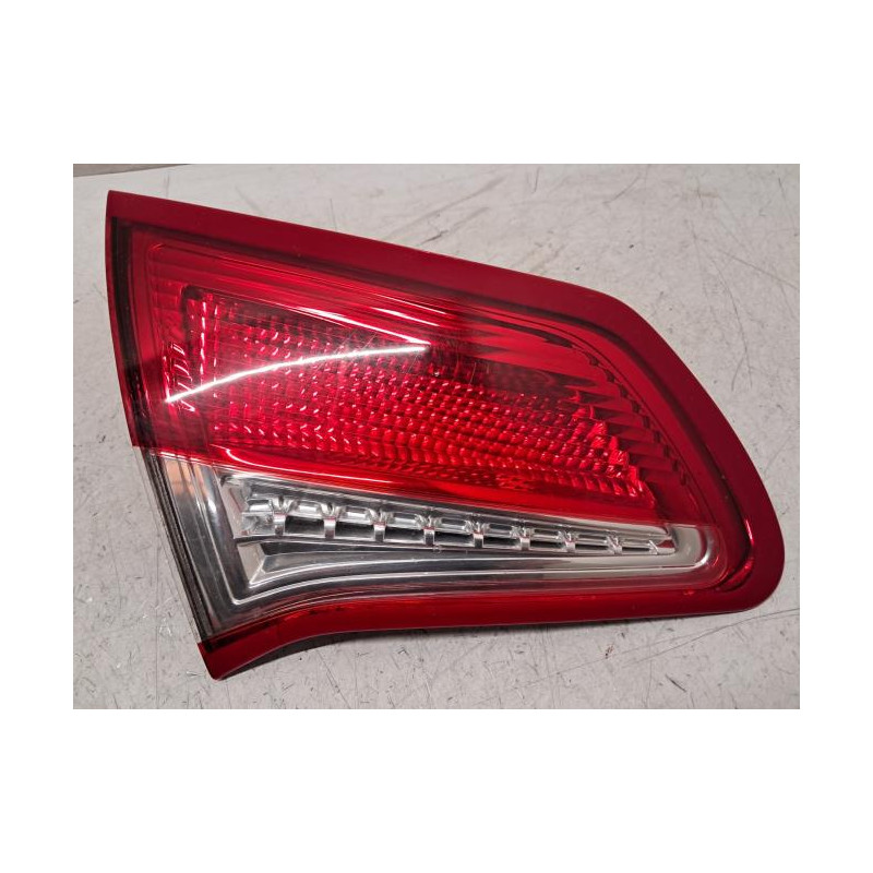 Feu arriere secondaire gauche (feux) - CITROEN - C4 2 PHASE 1