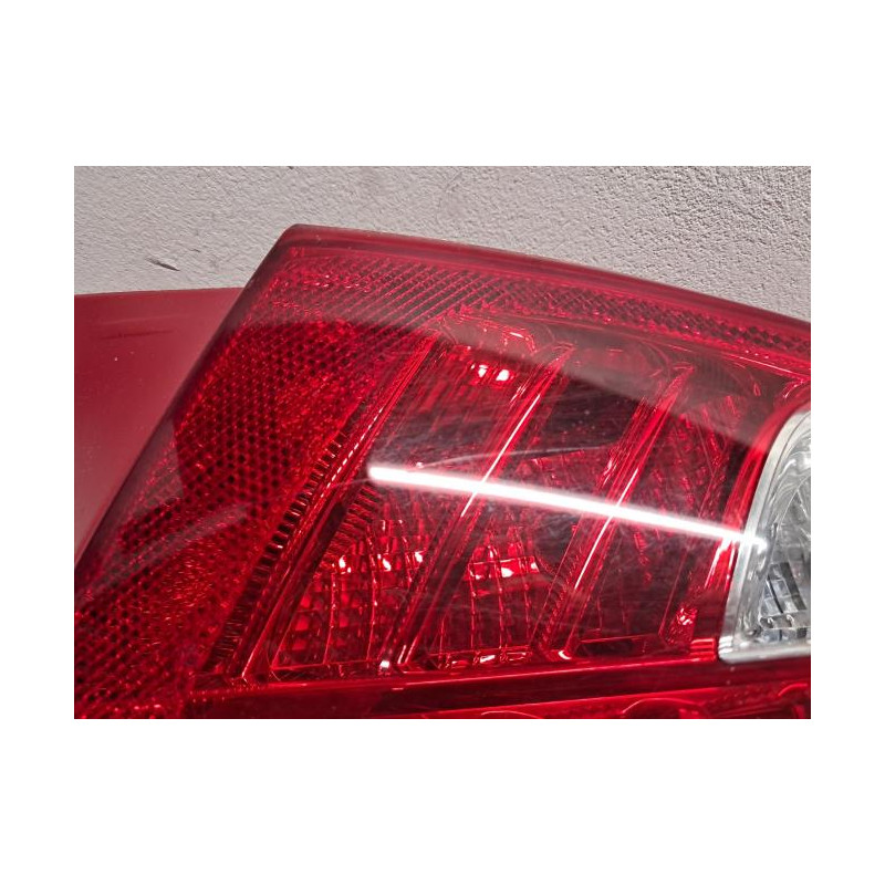 Feu arriere principal gauche (feux) - PEUGEOT - 208 1 PHASE 1