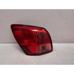 Feu arriere principal...