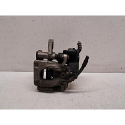 Etrier arriere gauche...