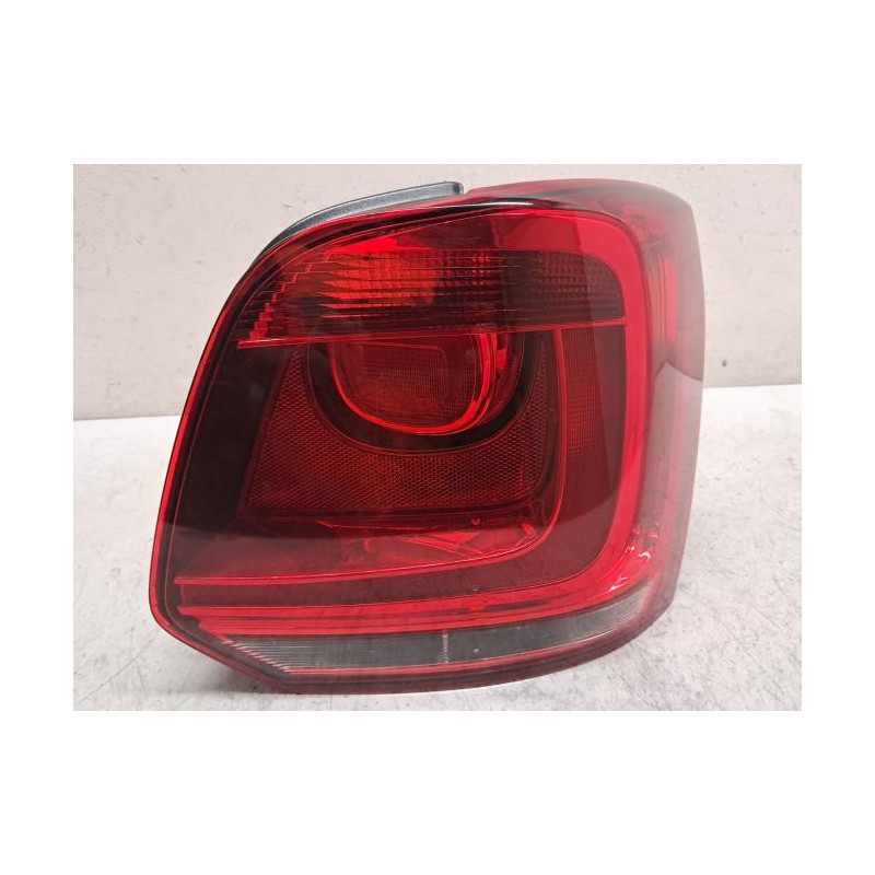 Feu arriere principal droit (feux) - VOLKSWAGEN - POLO 5 PHASE 1