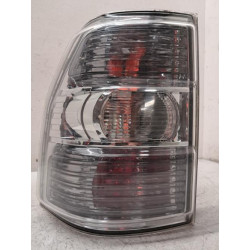 Feu arriere principal...