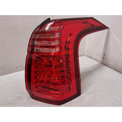 Feu arriere principal droit...