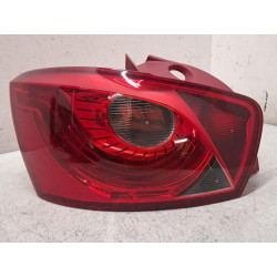 Feu arriere principal...