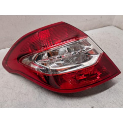 Feu arriere principal...