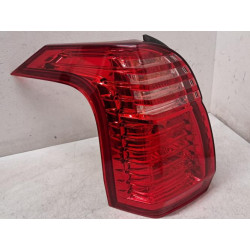 Feu arriere principal...