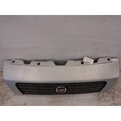 Grille de calandre - FIAT - 3.0 CH1 2.0 Multijet 16v 115ch Pack / Ducato Fg II