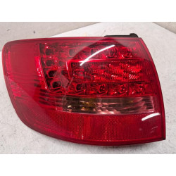 Feu arriere principal...