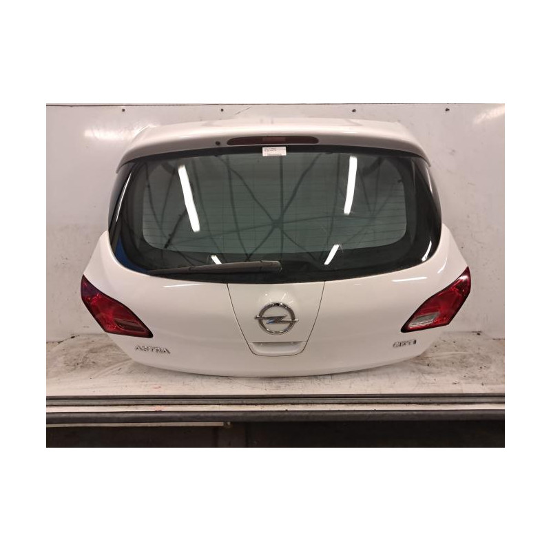 Malle/Hayon arriere - OPEL - ASTRA J PHASE 1