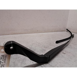 Bras essuie glace avant...