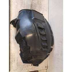 Pare boue avant droit -...