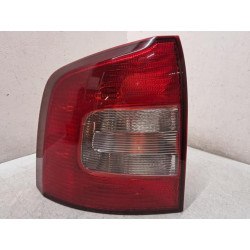 Feu arriere principal...