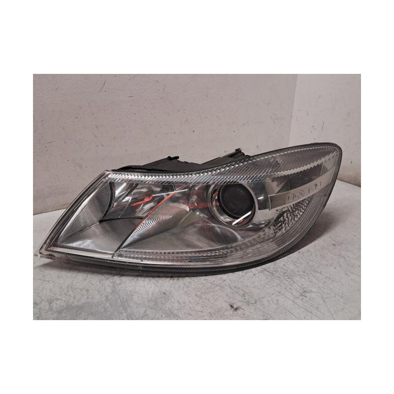 Optique avant principal gauche (feux)(phare) - SKODA - OCTAVIA 2 PHASE 2 BREAK