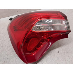 Feu arriere principal...