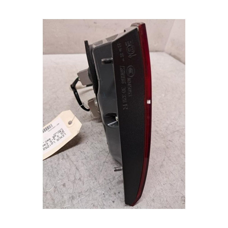 Feu arriere secondaire droit (feux) - LEXUS - GS 3