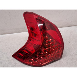 Feu arriere principal...