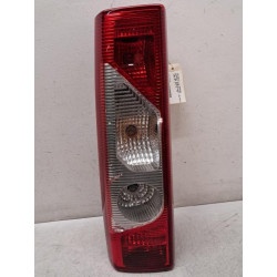 Feu arriere principal...