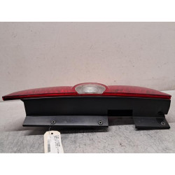 Feu arriere principal droit...