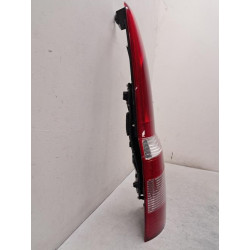 Feu arriere principal...