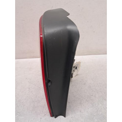 Feu arriere principal...