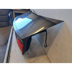 Malle/Hayon arriere - AUDI - A4 3 PHASE 1