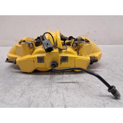 Etrier avant gauche...