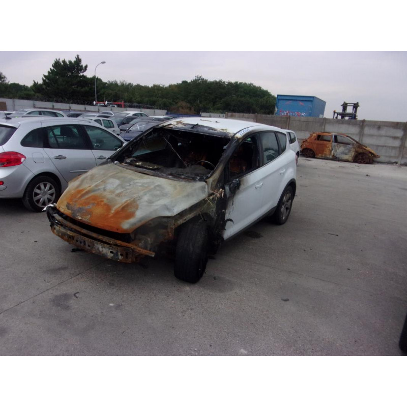 Pare choc arriere - FORD - 2.0 TDCi 136ch DPF Titanium 4x4 / Kuga I / Ph1