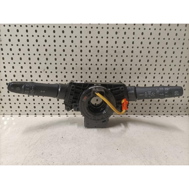 Com (Bloc Contacteur Tournant+Commodo Essuie Glace+Commodo Phare) - MITSUBISHI - 1.8 DI-D