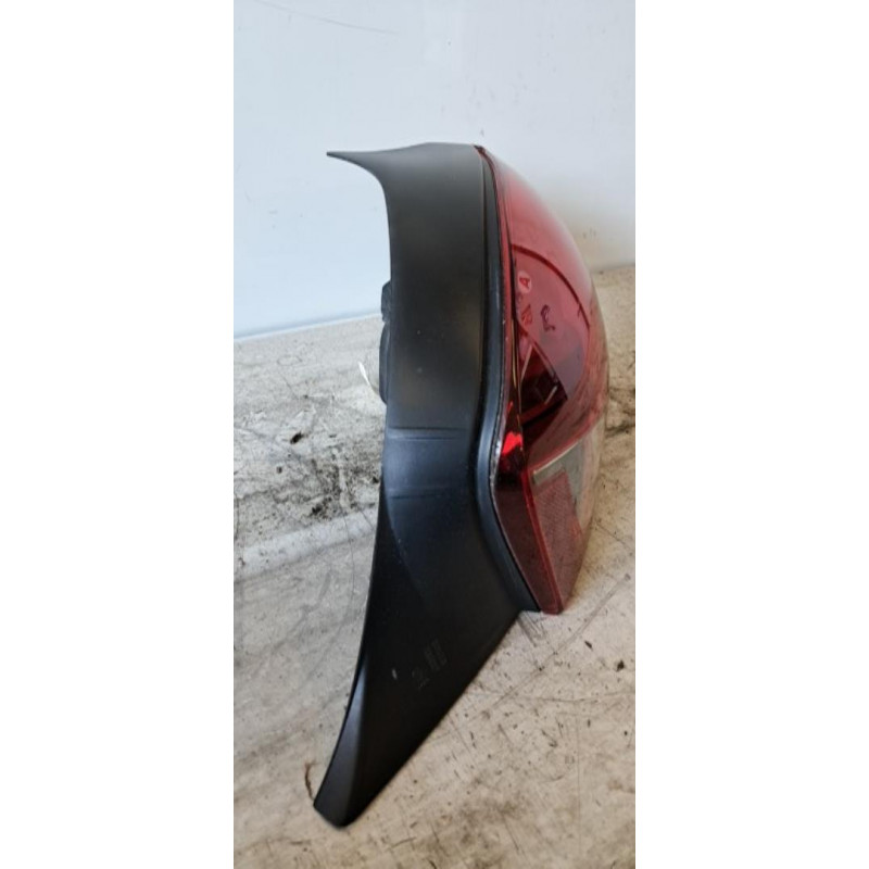 Feu arriere principal droit (feux) - PEUGEOT - 208 1 PHASE 2
