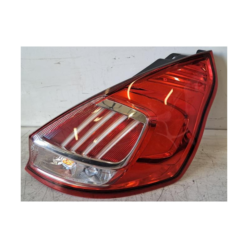 Feu arriere principal droit (feux) - FORD - FIESTA 6 PHASE 2