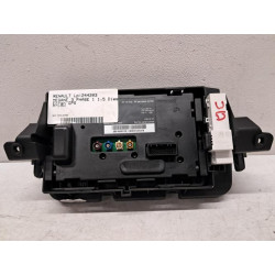 Ecran GPS - RENAULT - MEGANE 3 PHASE 1